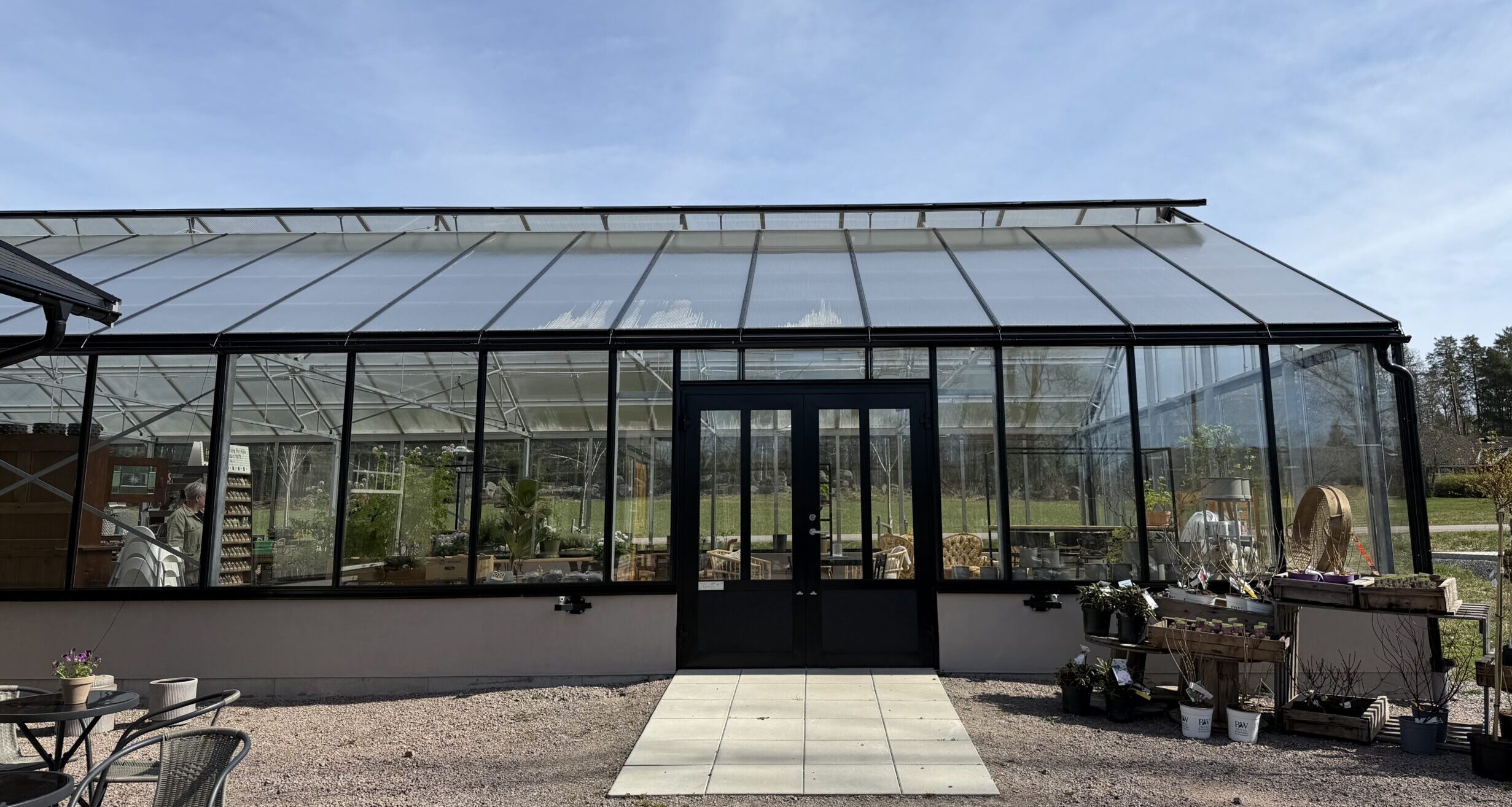 Bild växthus från innergården